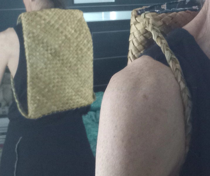 Nz Flax backpack Carousel 1