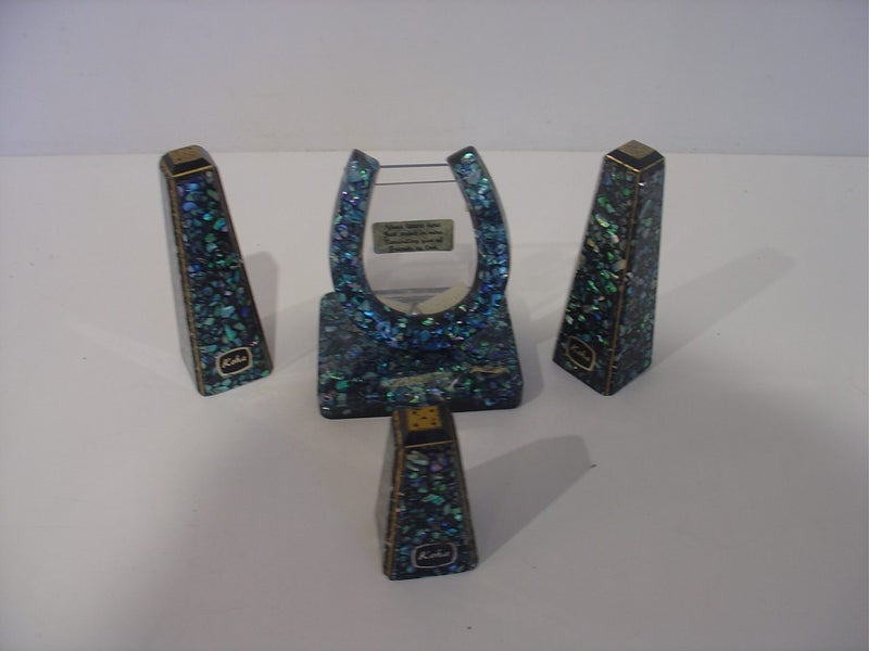 Paua Shell Souvenir Collection – 4 Items Carousel 1