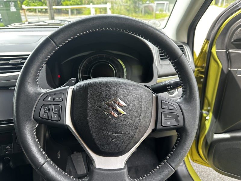 2014 Suzuki Swift STYLE DJE64219719357186111