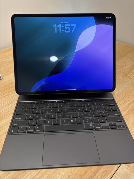 iPad M4 13 inch64219718553987110