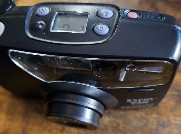 PENTAX ESPIO 738 35 mm CAMERA IN WORKING ORDER. Carousel 5