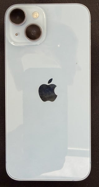 iPhone 1464220752264578113