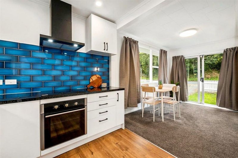 Wainuiomata, 2 bedrooms64220951656066111