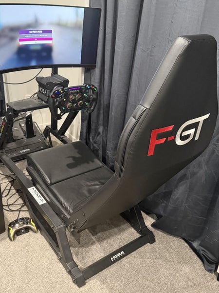 Moza Racing Sim and Next Level seat/frame64221156884227111