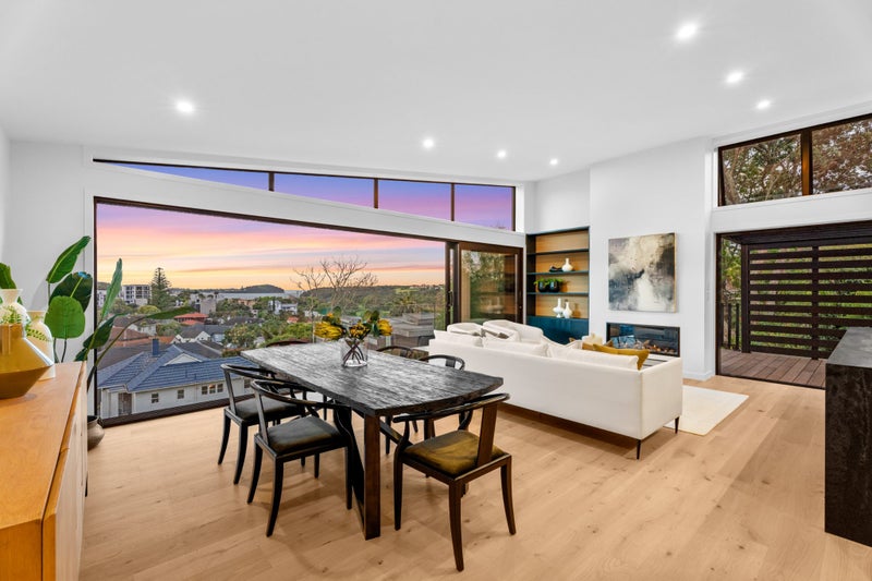 A Bold Statement with Stunning Sea Views64221568270337112