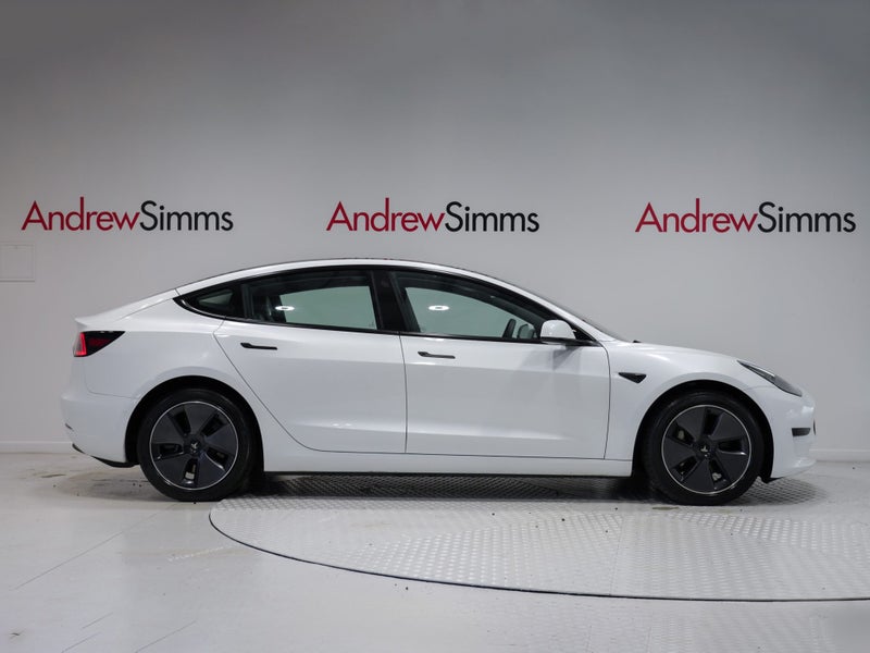 2022 Tesla Model 3 Rear Wheel Drive 60K64222211385729112