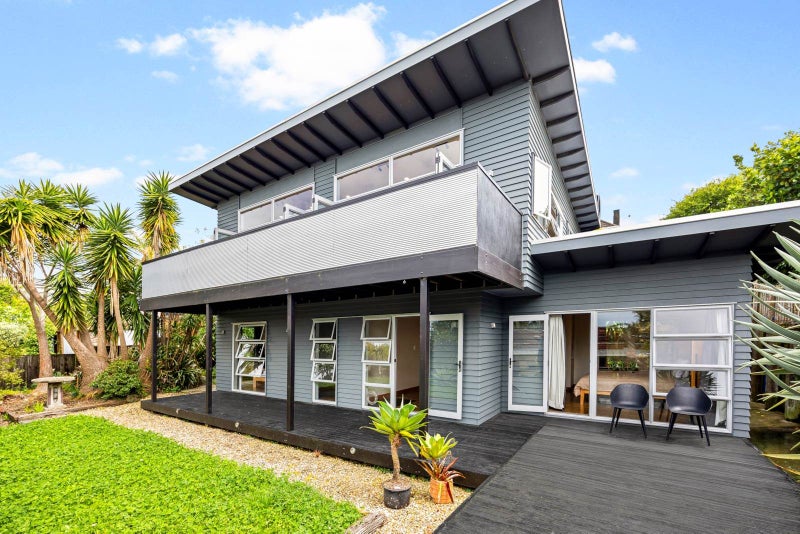 A Tranquil Escape! (3 Bedrooms + Office)64223521819523111