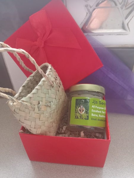 Kawakawa all purpose ointment Carousel 2