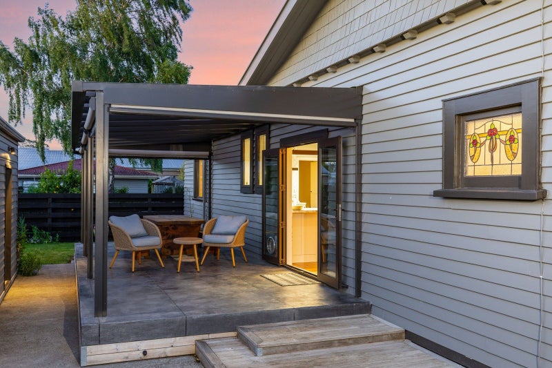 Residential with a rural feel – stylish...64304686304769113