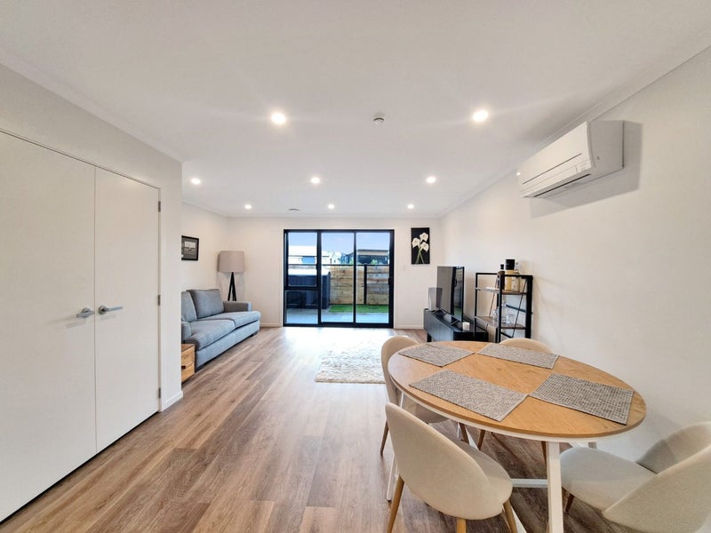 Trentham, 2 bedrooms64227242576257113