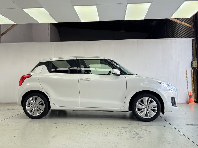 2017 Suzuki Swift XL WITH 16``ALLOYS64227409163394114