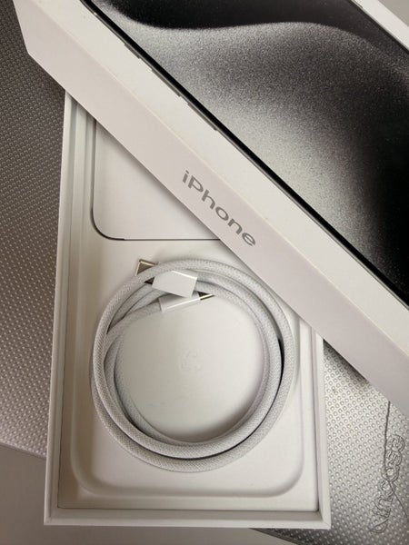 iPhone 15 Pro Max 1TB64227754551555112