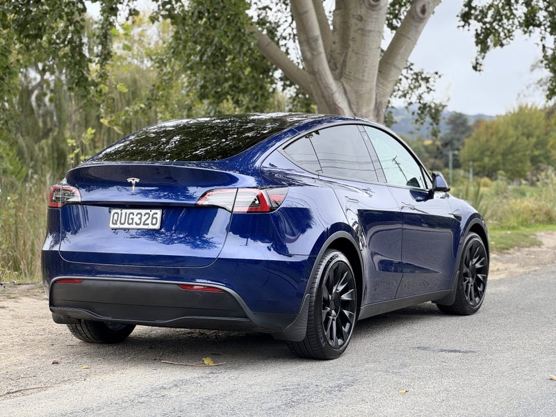 2022 Tesla Model Y Rear Wheel Drive64228992824705110