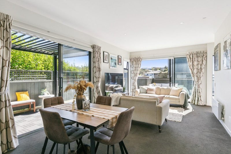 Owners Have Bought Elsewhere!64228253545219110