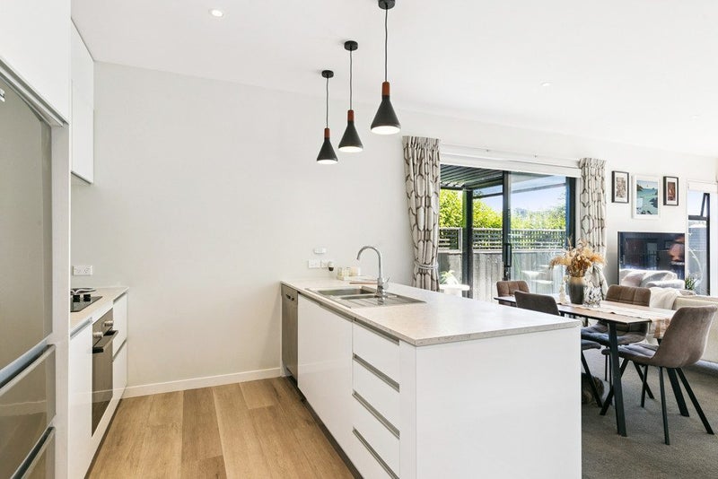 Owners Have Bought Elsewhere!64228253545219113