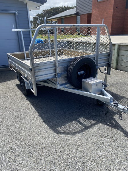 Custom Built Trailer64228442019457111