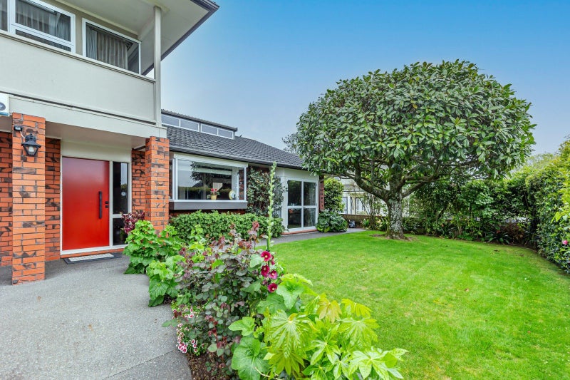 Space & style in a sought after location64228443792129111