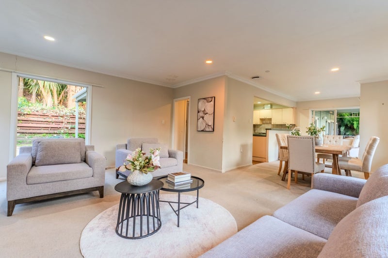 Hidden Gem in the Heart of Hamilton East64228443960705111