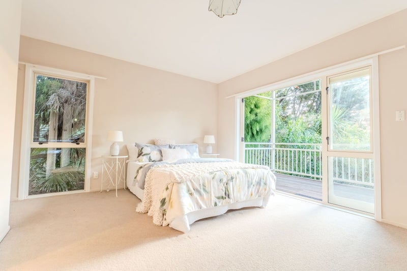 Hidden Gem in the Heart of Hamilton East64228443960705112