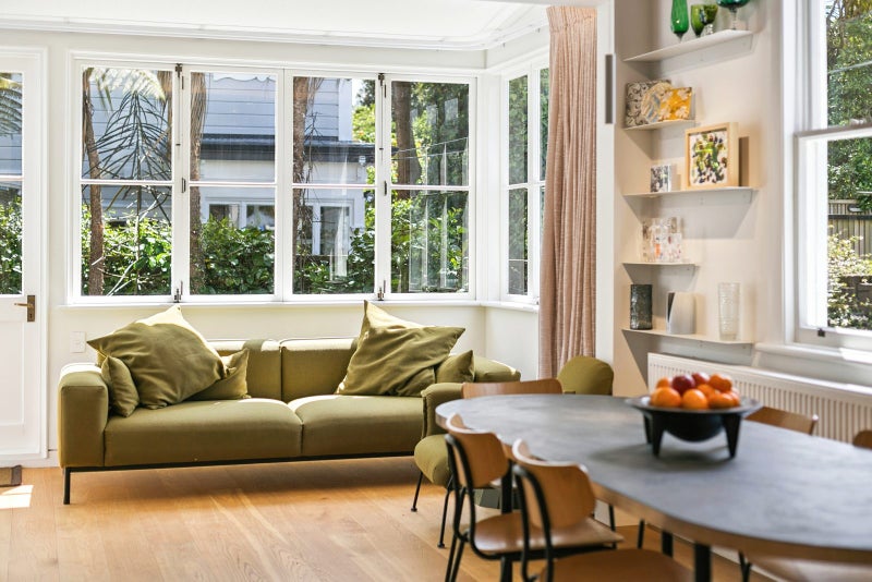 SOPHISTICATED, SWEET & SERIOUSLY SELLING!64228614535171111