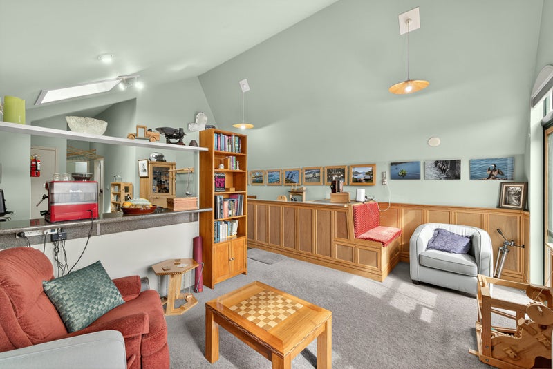 Live, Work & Play64228614552193114