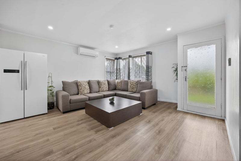 Timeless Brick & Tile - Privacy & Convenience64306110706946113