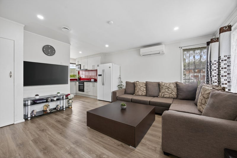 Timeless Brick & Tile - Privacy & Convenience64306110706946114