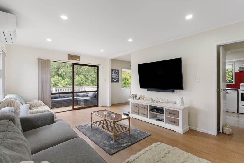 Split-Level Comfort for Extended Families64306110760193111