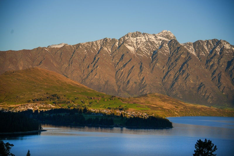 A Rare Canvas in a Prestigious Queenstown Setting64228804036738111