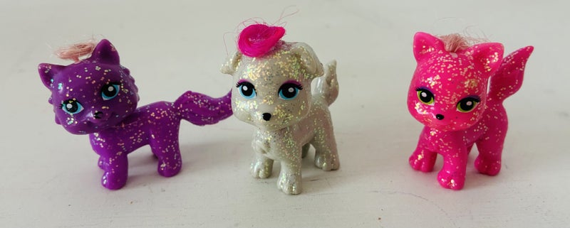Polly Pocket Glitter Pets x 3 Carousel 1