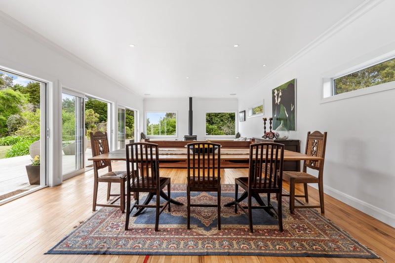 Matakana Living - Charm, Space, and Possibility64228994804609113