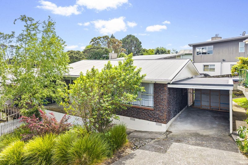 Sure Thing on Newington64228994822402110