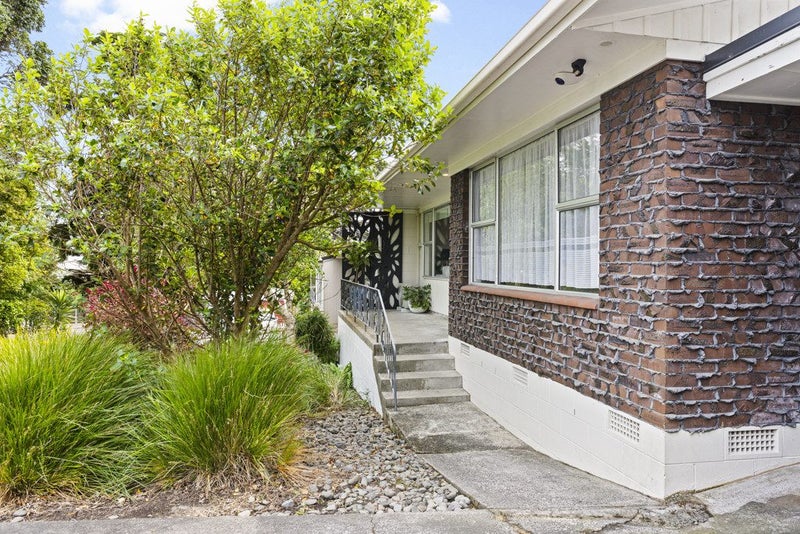 Sure Thing on Newington64228994822402112