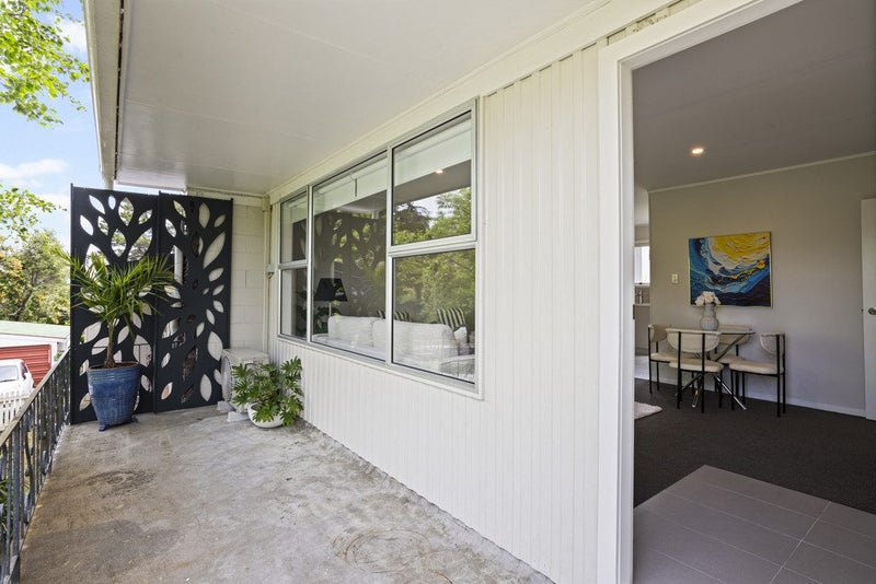 Sure Thing on Newington64228994822402113