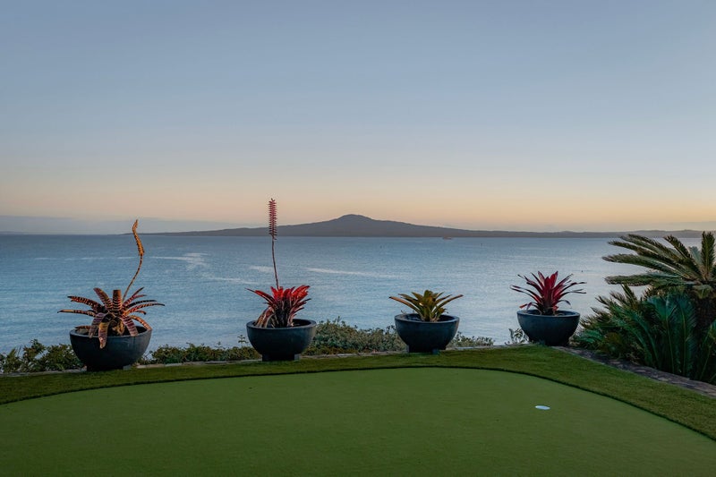 Once-in-a-Generation Coastal Masterpiece64229161229314112