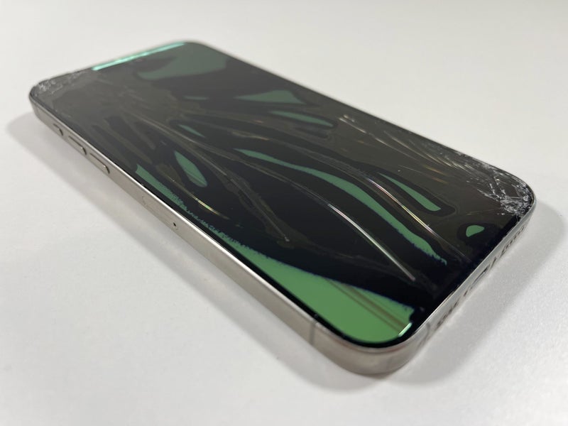 Broken iPhone 15 Pro Max 256gb Natural Titanium64229159102083113
