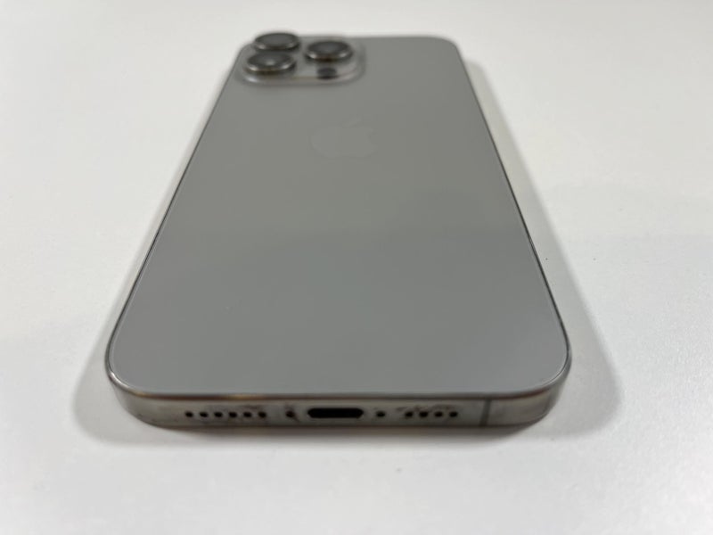 Broken iPhone 15 Pro Max 256gb Natural Titanium64229159102083114