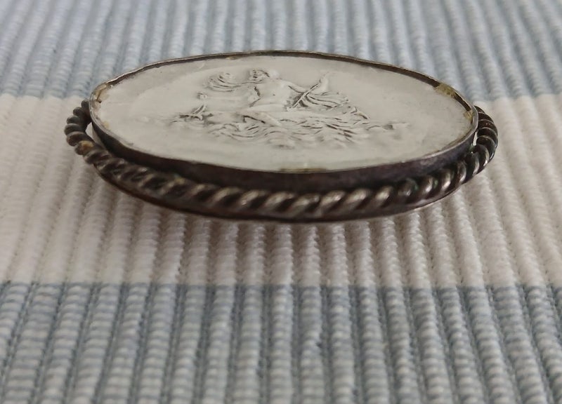 Lava Cameo King Neptune Brooch Carousel 2