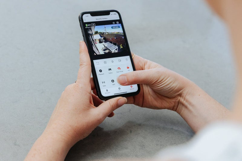 Kogan SmarterHome™ 5MP Outdoor Battery Powered Wireless Security Camera with Carousel 12