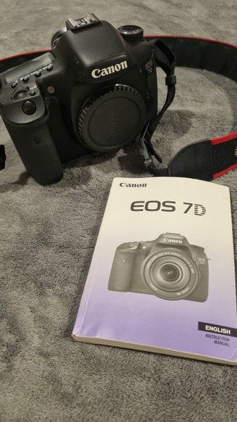 Canon EOS 7D DSLR Kit – 70-200mm L F4, Sigma 10-20mm, Bag & Accessories64517753446914112