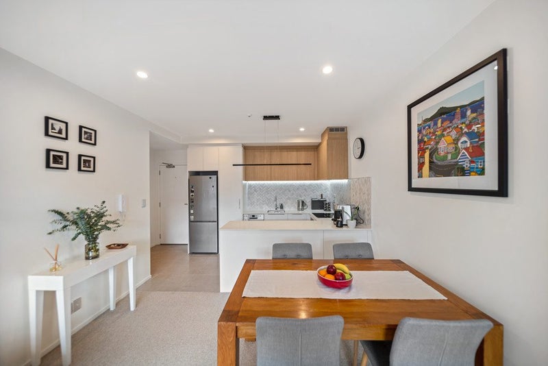 Entry Level Takapuna!64439835110019112