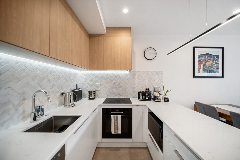 Entry Level Takapuna!64439835110019113