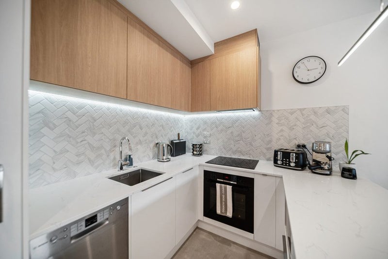 Entry Level Takapuna!64439835110019114