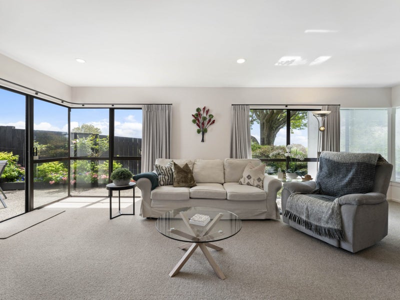 Cherished Home, New Beginnings64231219532162112