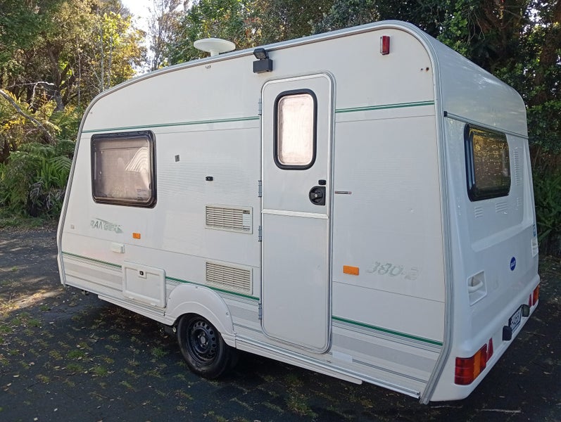 Bailey Ranger 380-2 (2001)–Compact 2 Berth Caravan64729794427009110