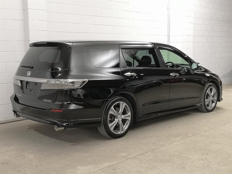 2013 Honda Odyssey Absolute, 360 Camera, Leathe...64231716112771111