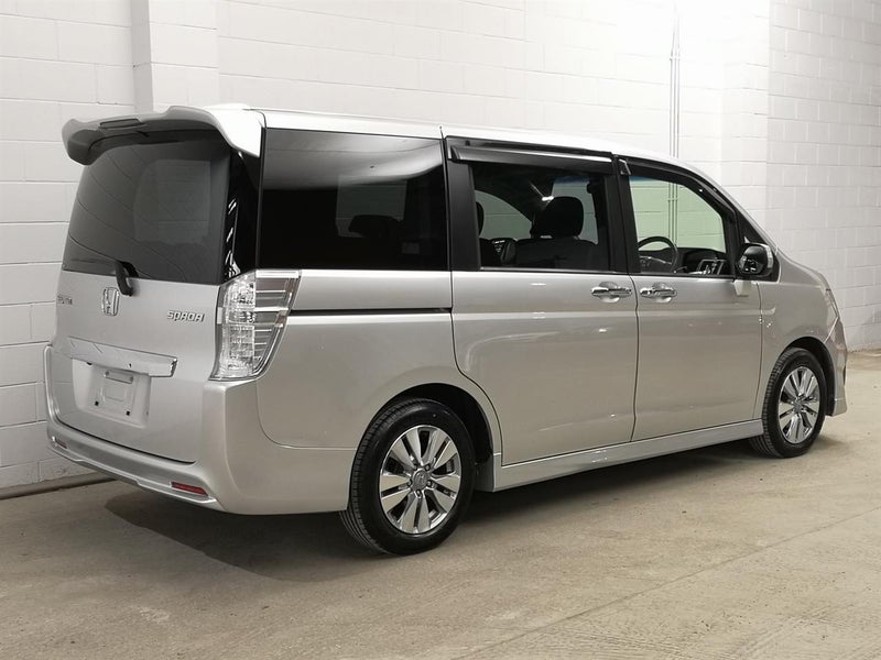 2014 Honda Step Wagon Spanda Newshape, vtec cam...64231716121218111