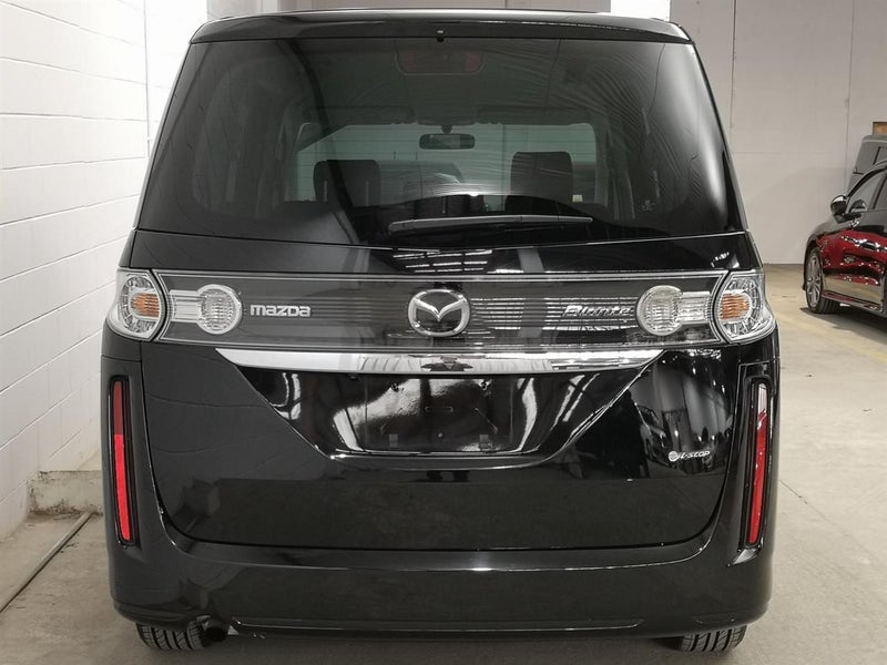 2012 Mazda Biante 2.0L 8 Seats High Spec People...64231716145795114