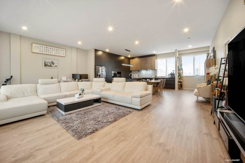 Welcome Home: Modern Luxury in the Heart of Epsom64234507022339112