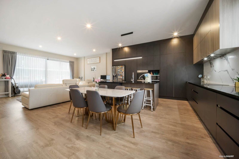 Welcome Home: Modern Luxury in the Heart of Epsom64234507022339114